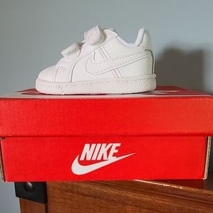 Child's Baby all white Nike